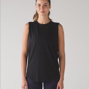 Lululemon Brunswick Tank Size 8 (First Release)